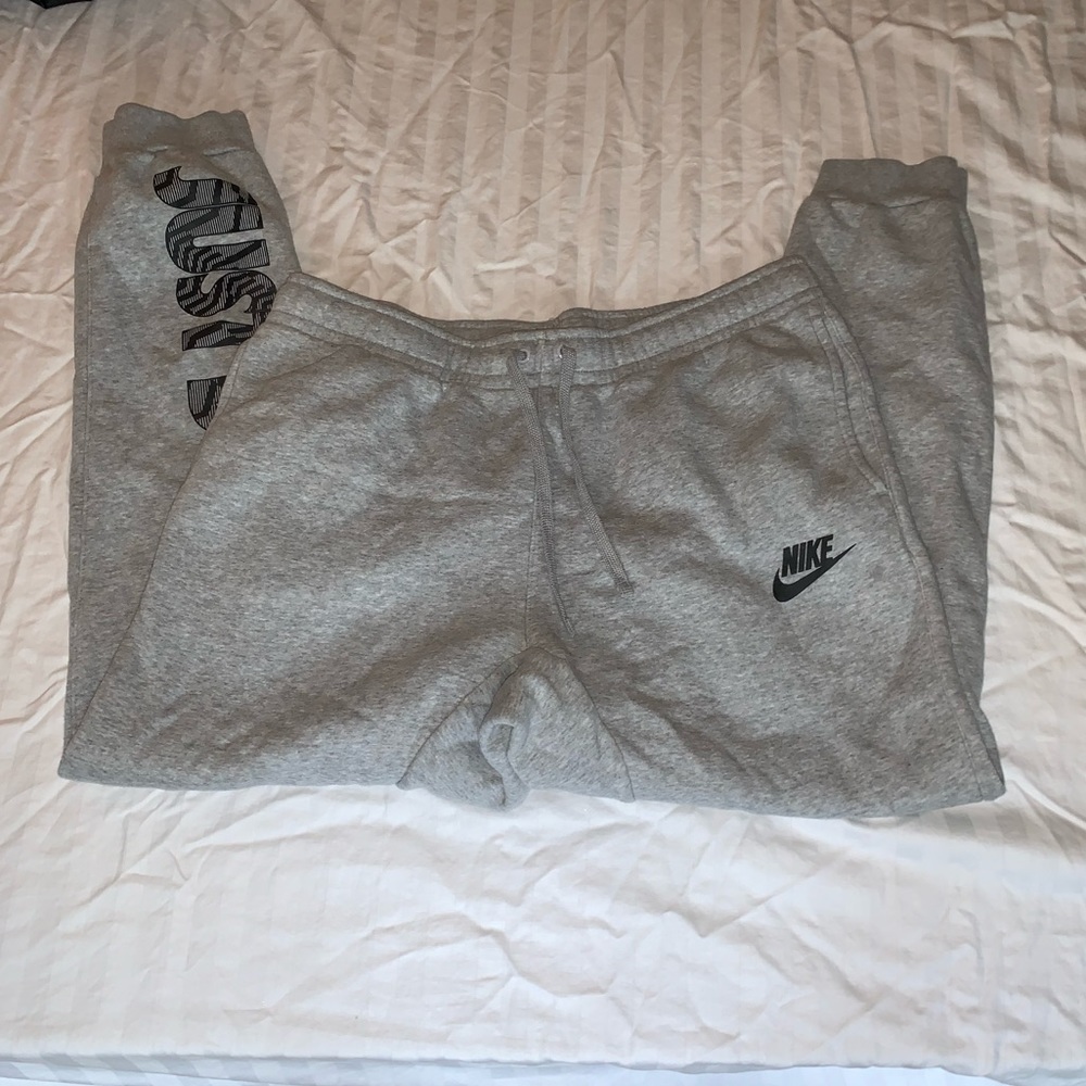 Nike Just Do It Joggers